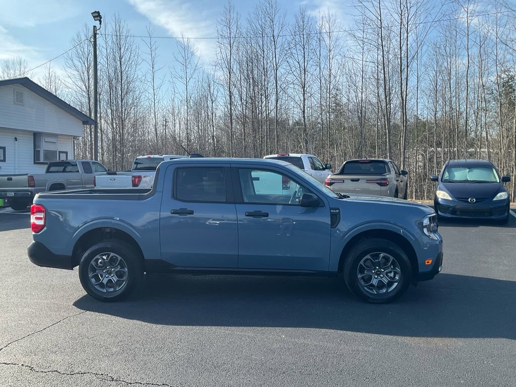 Certified 2025 Ford Maverick XLT w/ Equipment Group 302A image 4