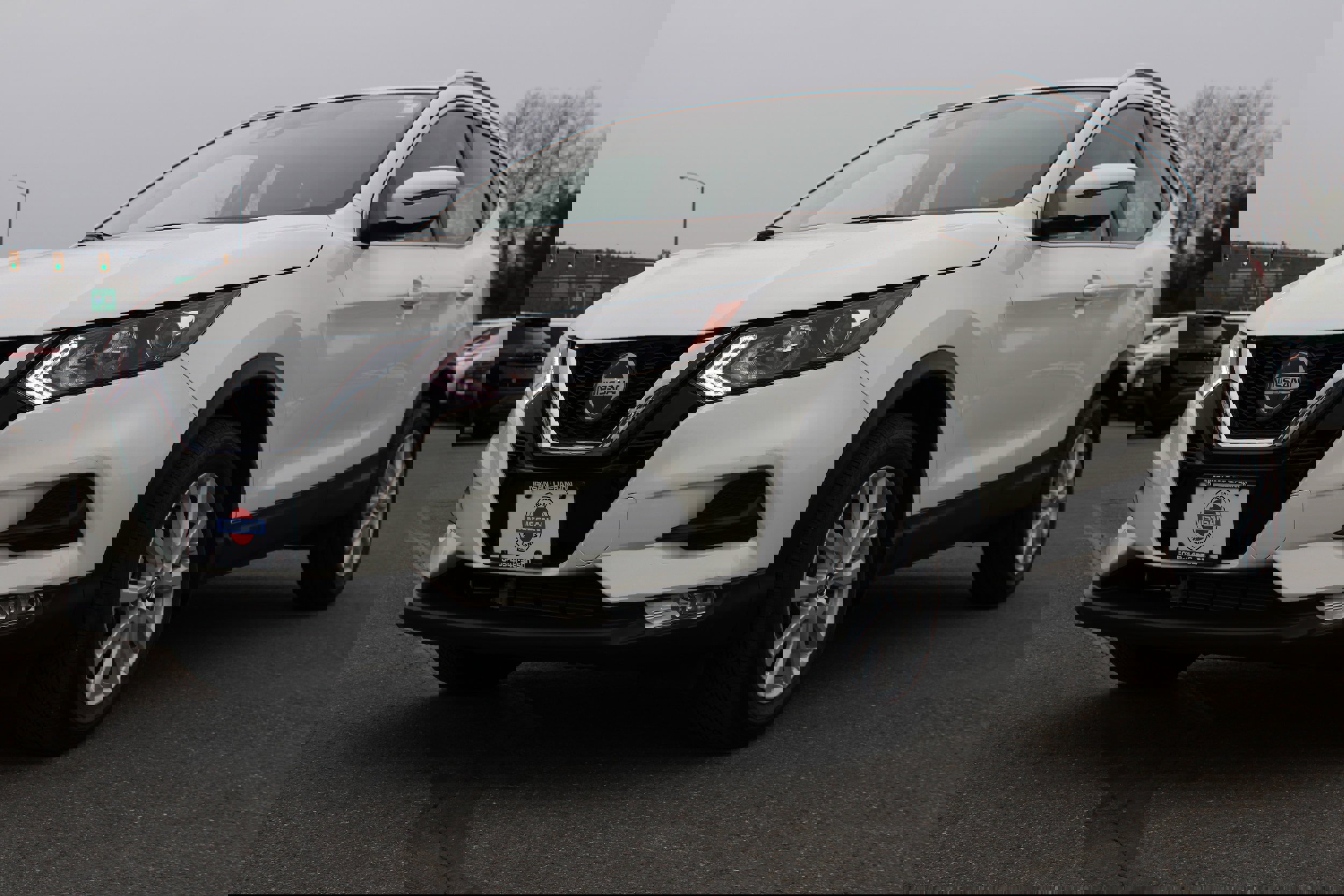 Used 2022 Nissan Rogue Sport SV w/ Technology Package image 5