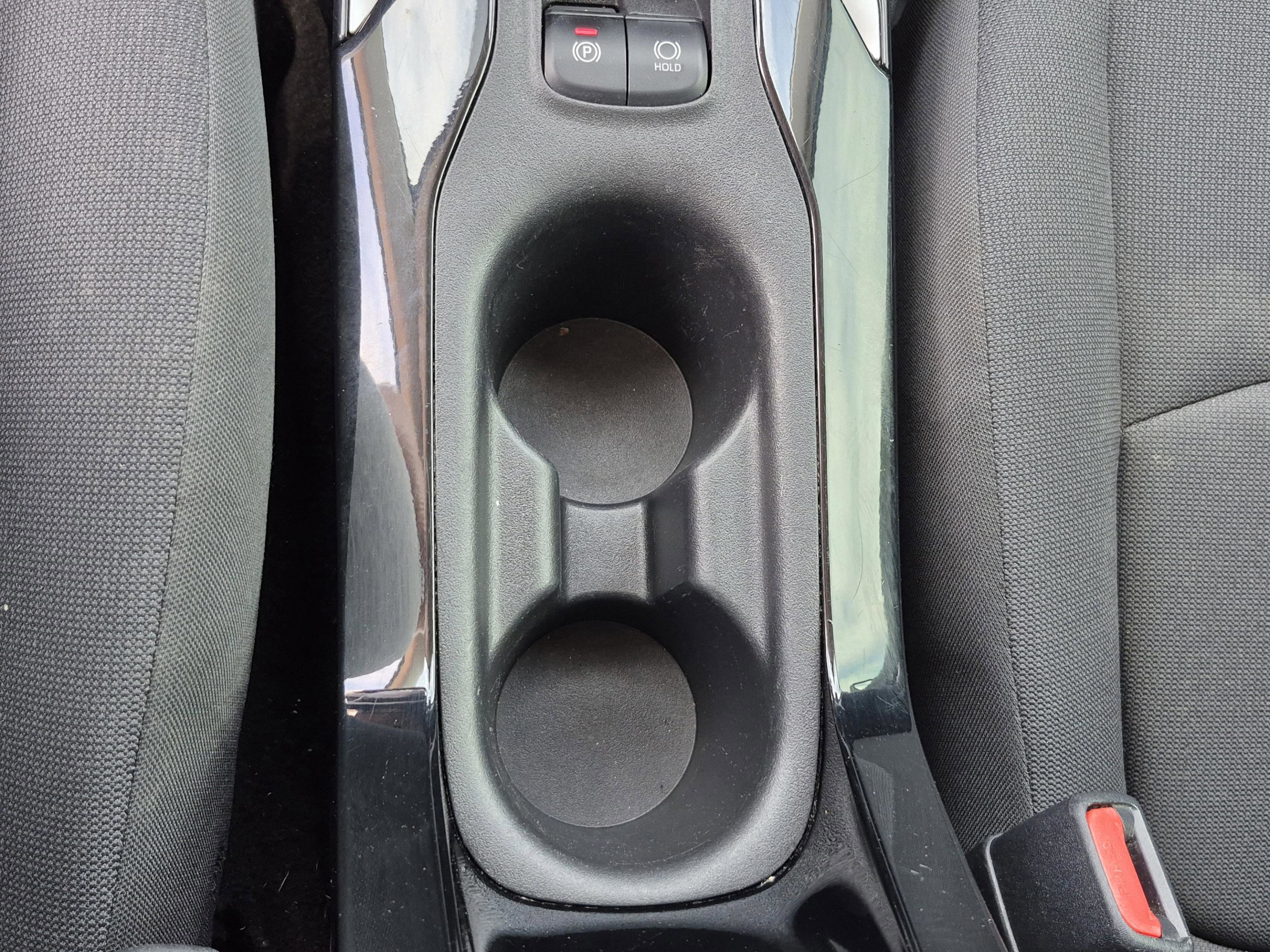 Used 2021 Toyota Corolla LE FWD image 26