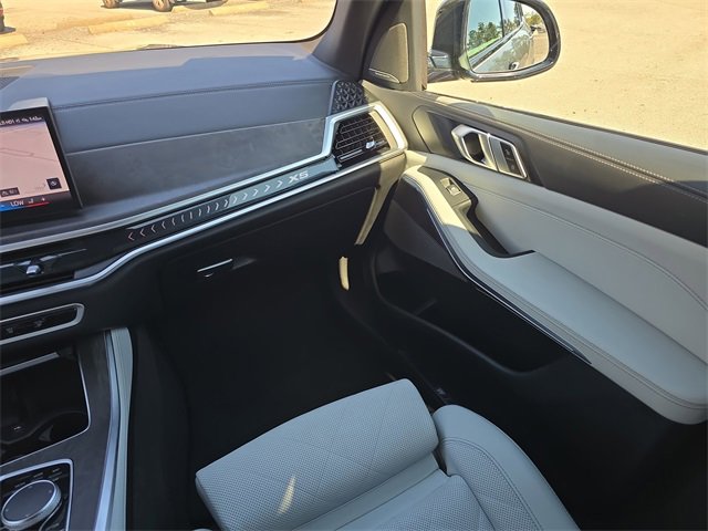 Used 2025 BMW X5 xDrive40i image 12