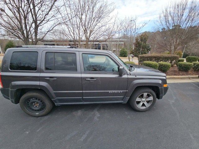 Used 2016 Jeep Patriot High Altitude image 9