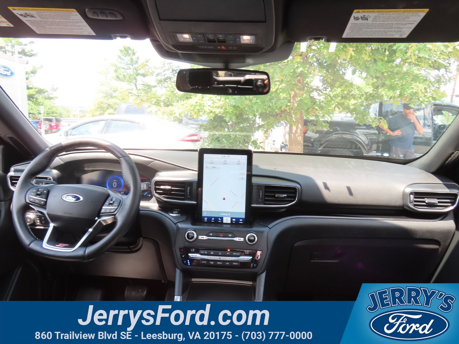 Certified 2020 Ford Explorer ST w/ Premium Technology Package AWD/4WD image 17