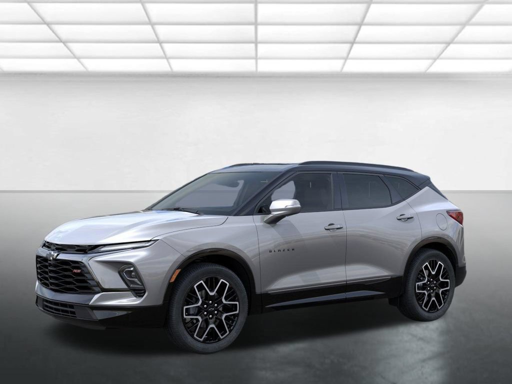 New 2026 Chevrolet Blazer RS w/ Enhanced Convenience Package FWD image 2