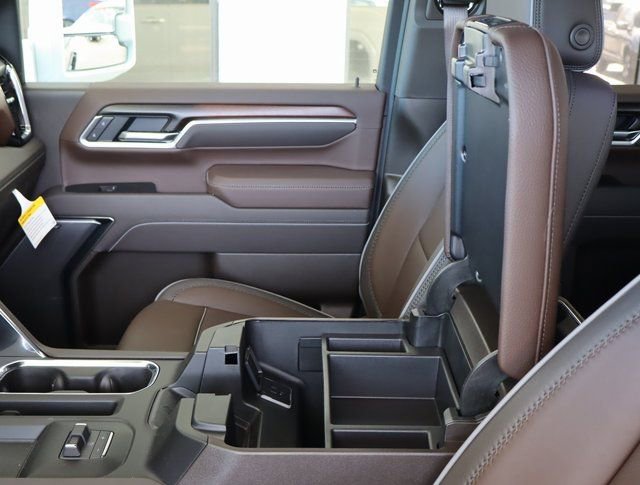Used 2026 GMC Sierra 2500 Denali w/ Denali Reserve Package AWD/4WD image 40