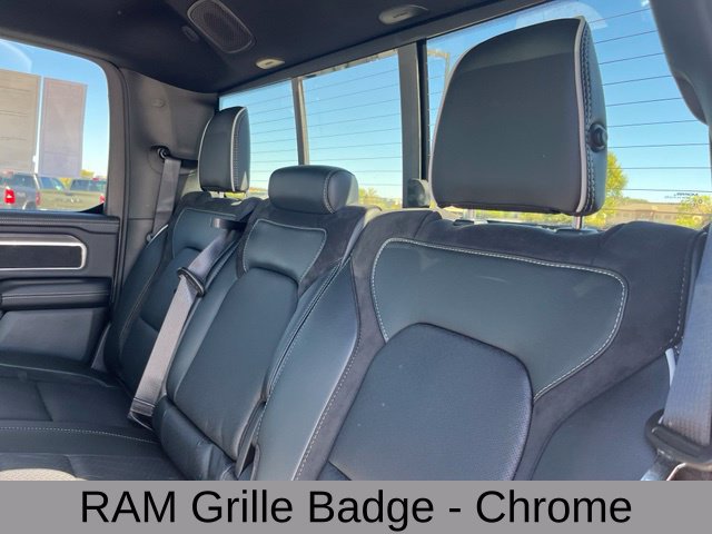 New 2026 RAM 1500 Laramie w/ Sport Appearance Package AWD/4WD image 18