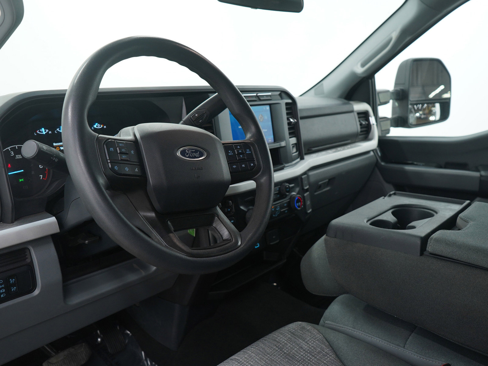 Used 2024 Ford F250 XLT image 25