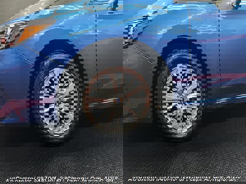 Used 2018 Subaru Impreza 2.0i Premium image 25