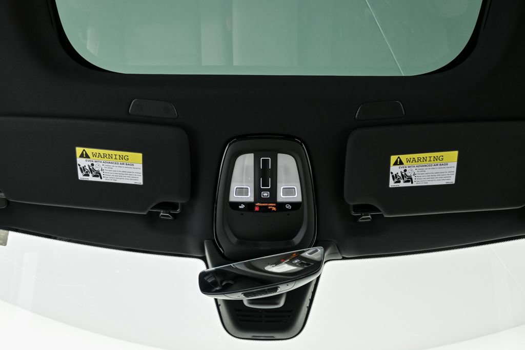 New 2026 Volvo XC90 B6 Plus w/ Protection Package Premier image 19