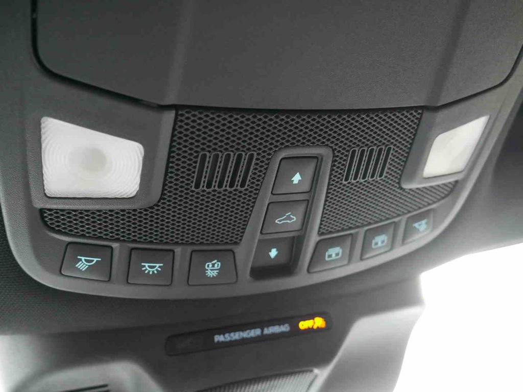 Used 2024 Ford Expedition Max Limited image 40