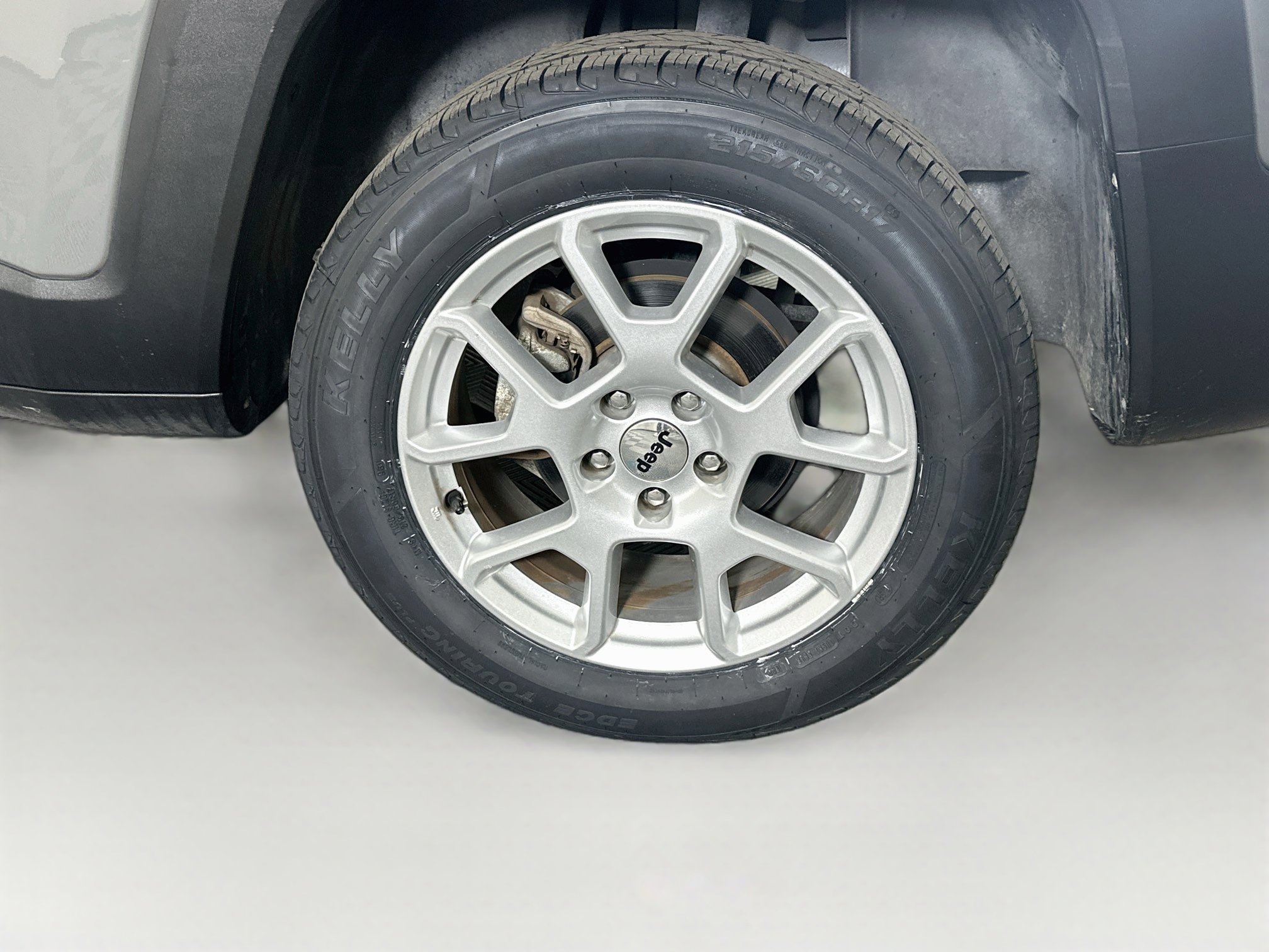 Used 2022 Jeep Renegade Latitude AWD/4WD image 11