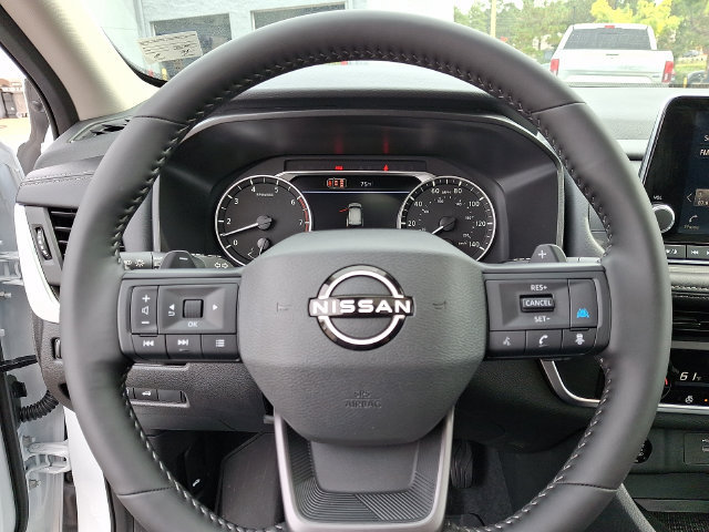 New 2026 Nissan Rogue Dark Armor FWD image 17