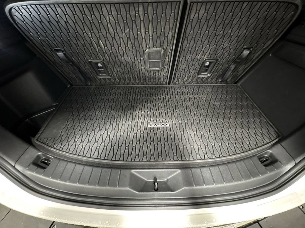 Used 2025 MAZDA CX-90 3.3 Turbo w/ Select Package image 31