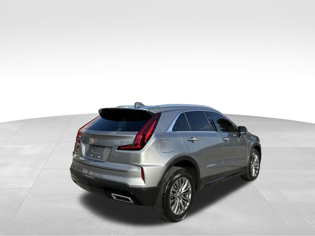 Used 2025 Cadillac XT4 Premium Luxury AWD/4WD image 5