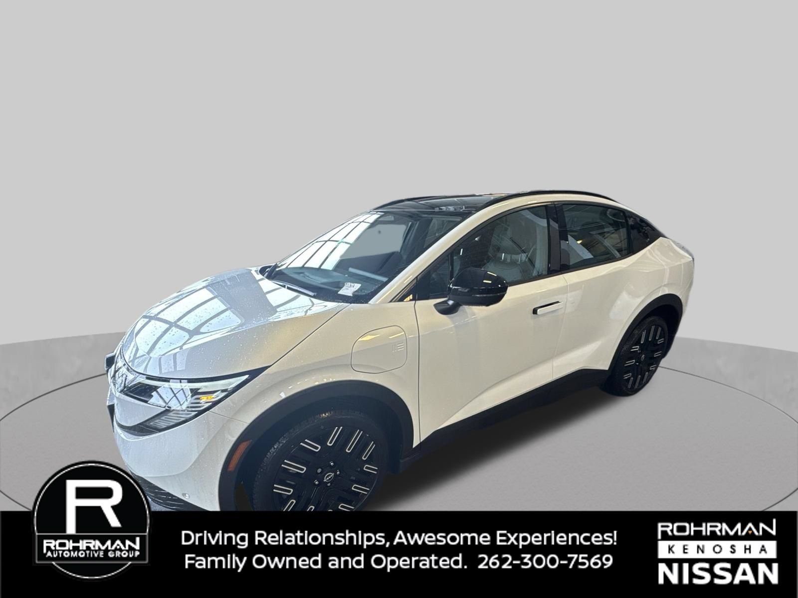 New 2026 Nissan Leaf Platinum+ w/ Cargo Package (Platinum+) FWD image 2