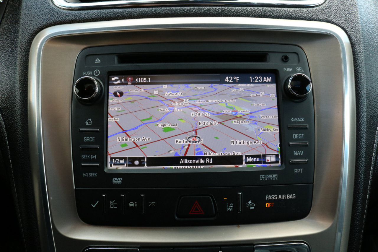 Used 2015 GMC Acadia Denali image 27