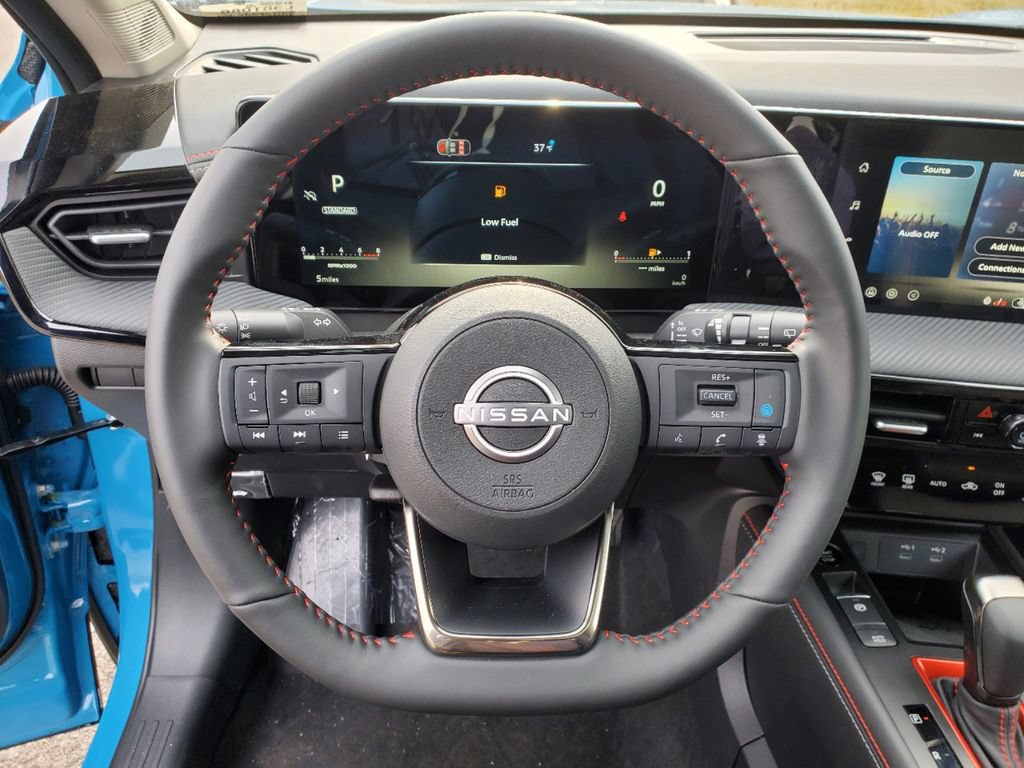 New 2026 Nissan Kicks SR w/ SR Premium Package FWD image 21