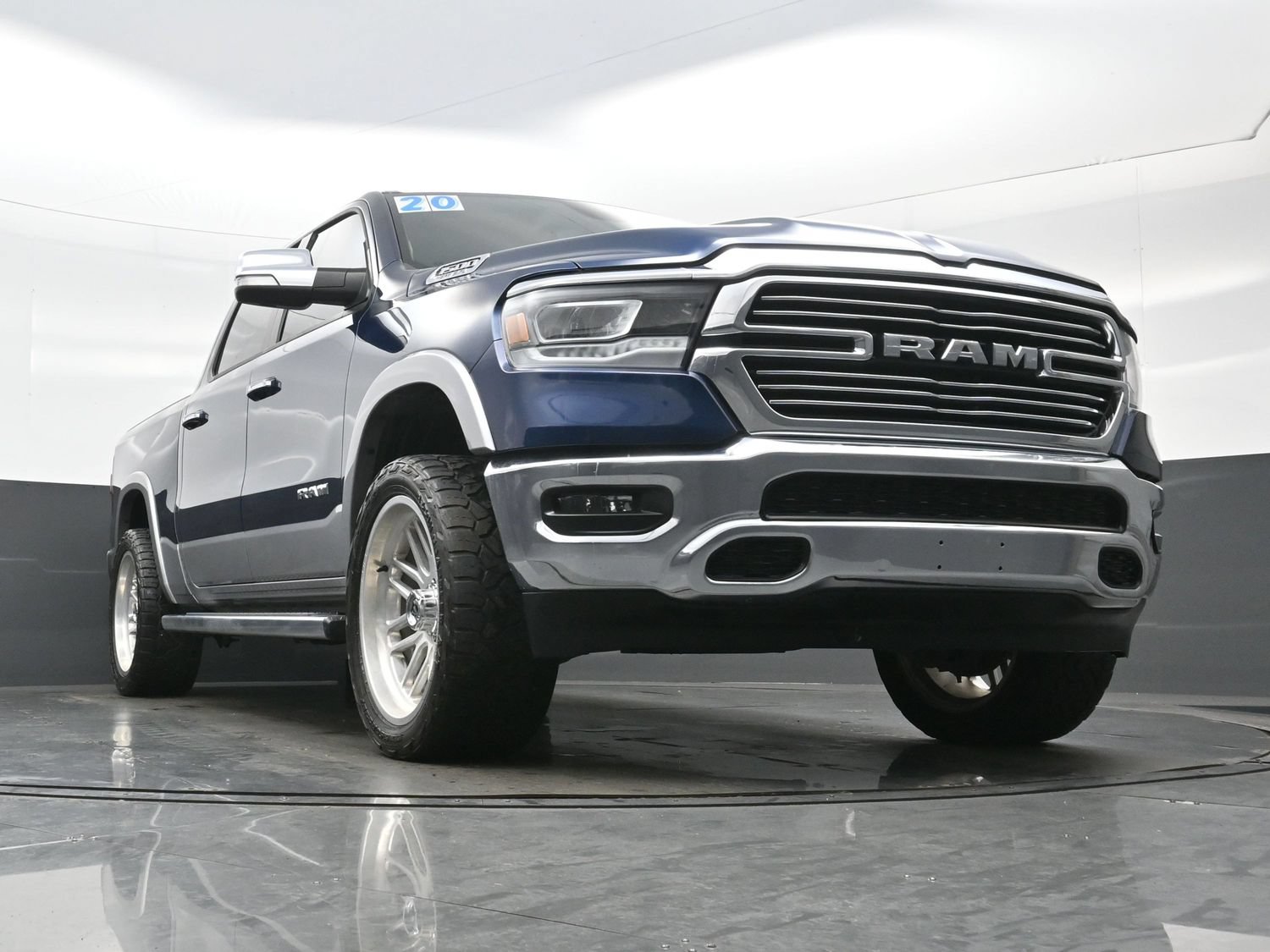 Used 2020 RAM 1500 Laramie AWD/4WD image 35