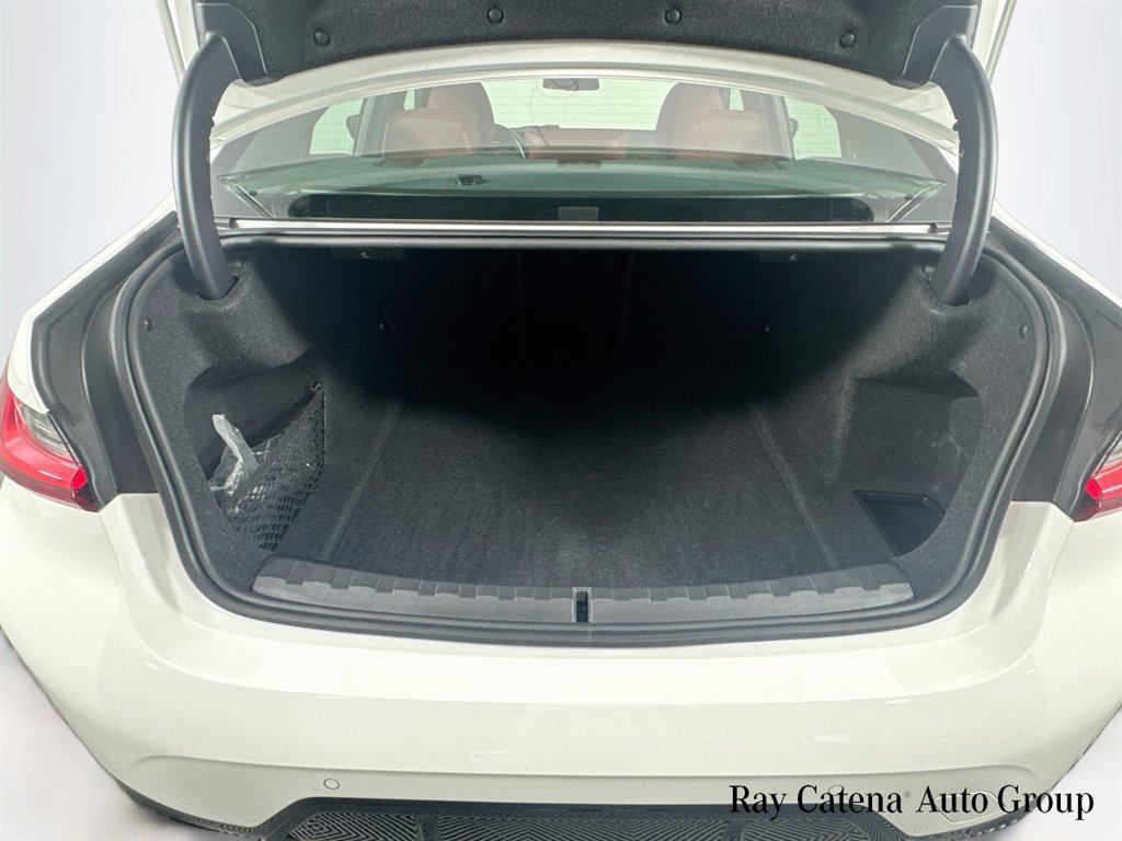 Used 2024 BMW 330i xDrive Sedan w/ M Sport Package AWD/4WD image 27