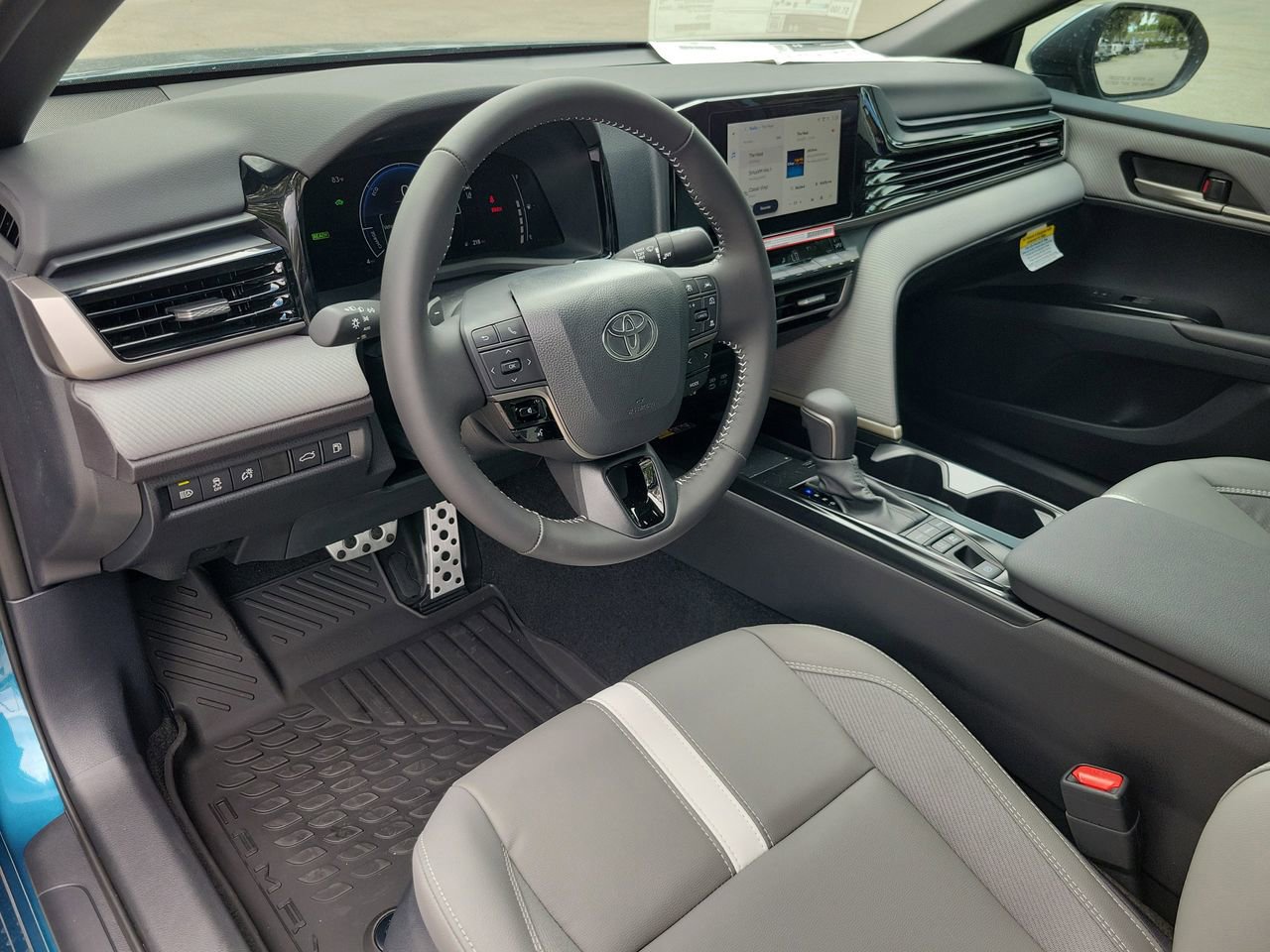 New 2026 Toyota Camry SE FWD image 16