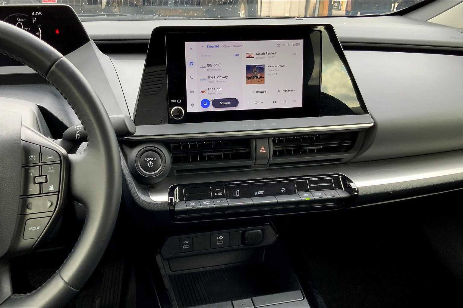 Used 2024 Toyota Prius XLE image 11