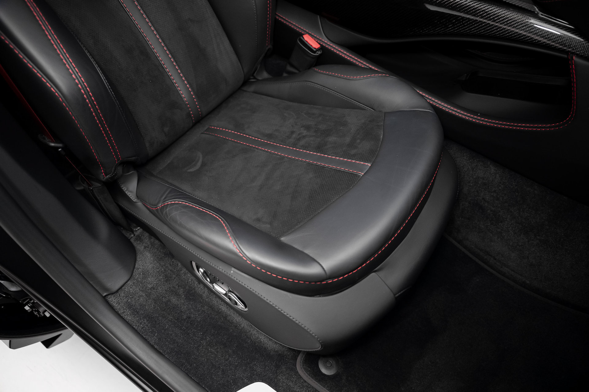 Used 2023 Aston Martin DBX 707 AWD/4WD image 65