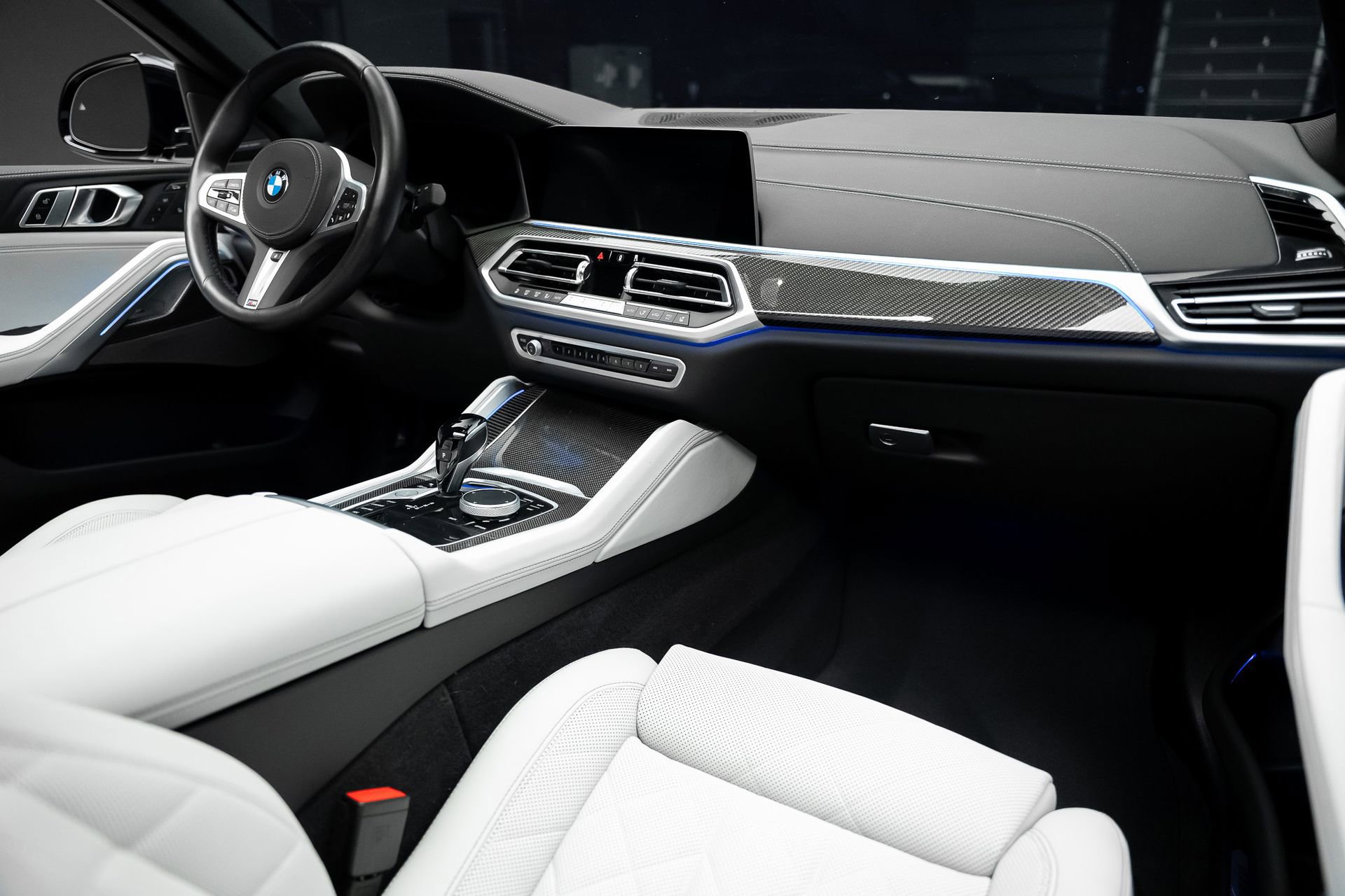 Used 2023 BMW X6 M50i w/ Parking Assistance Package AWD/4WD image 60