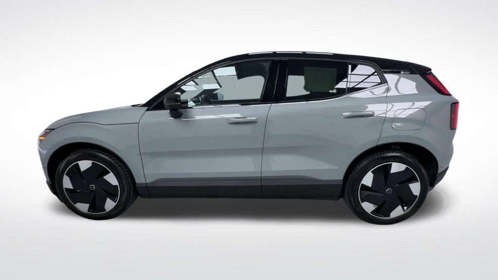 Used 2025 Volvo EX30 Ultra AWD/4WD image 5