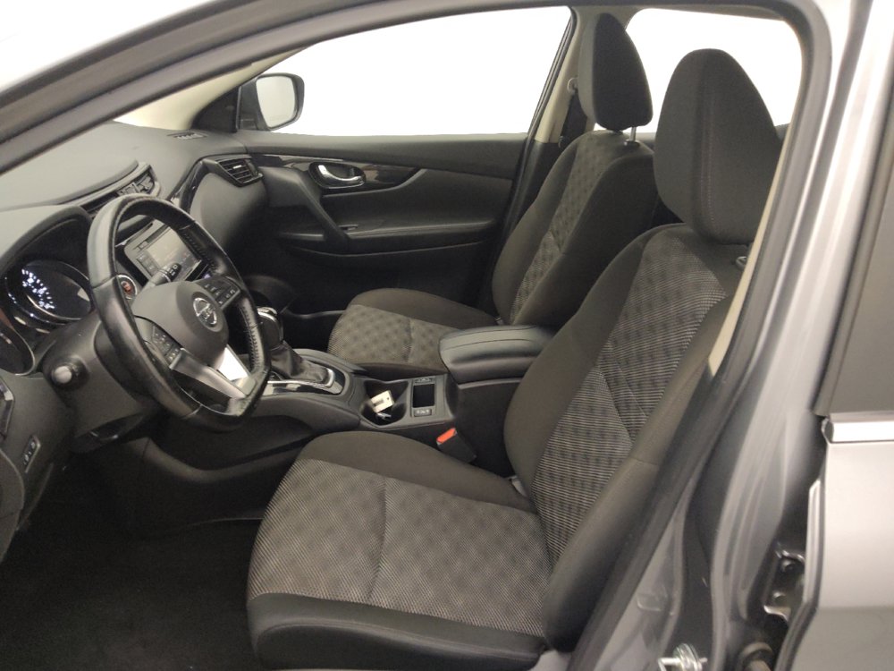 Used 2021 Nissan Rogue Sport SV FWD image 17