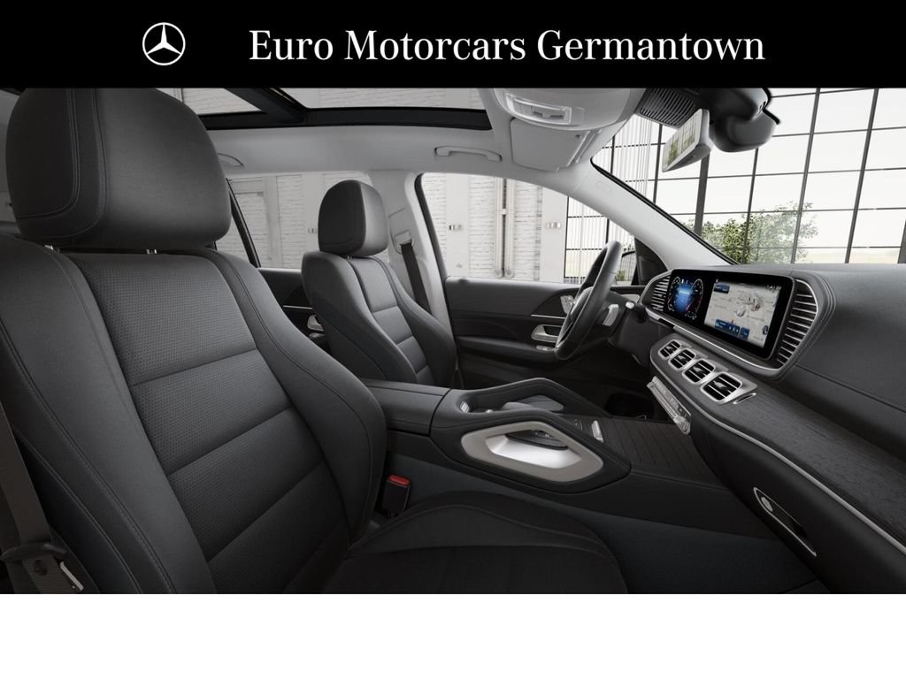 New 2026 Mercedes-Benz GLS 450 4MATIC image 4