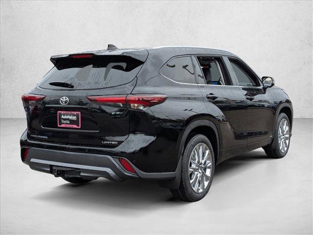 New 2026 Toyota Highlander Limited image 2
