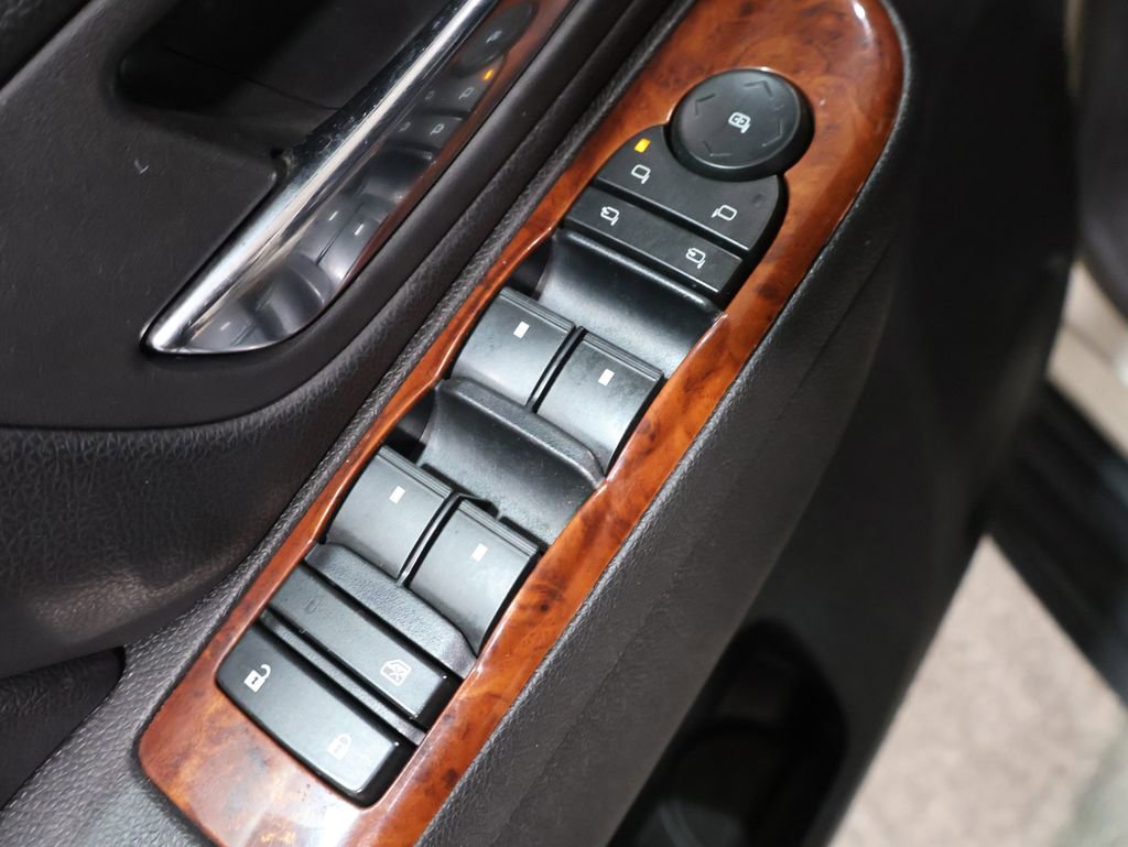 Used 2013 Chevrolet Tahoe LT w/ Luxury Package image 14