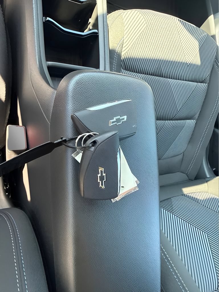 New 2027 Chevrolet Bolt LT FWD image 34