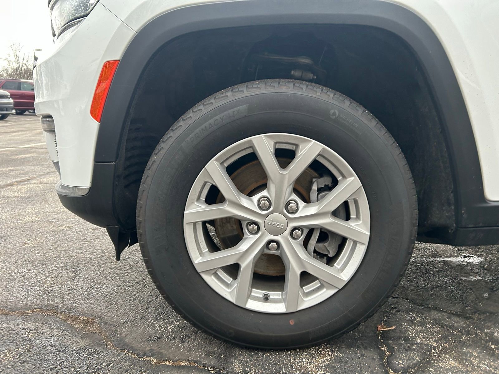 Certified 2023 Jeep Grand Cherokee L Limited image 34