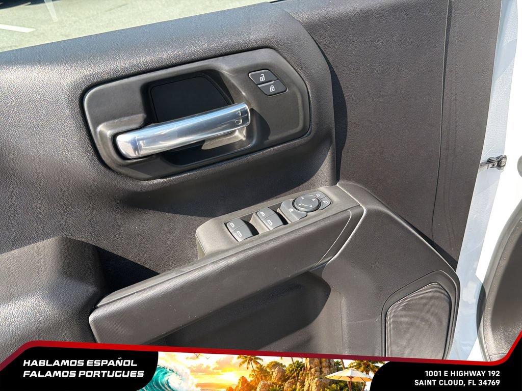 Used 2025 Chevrolet Silverado 1500 Custom Trail Boss AWD/4WD image 11