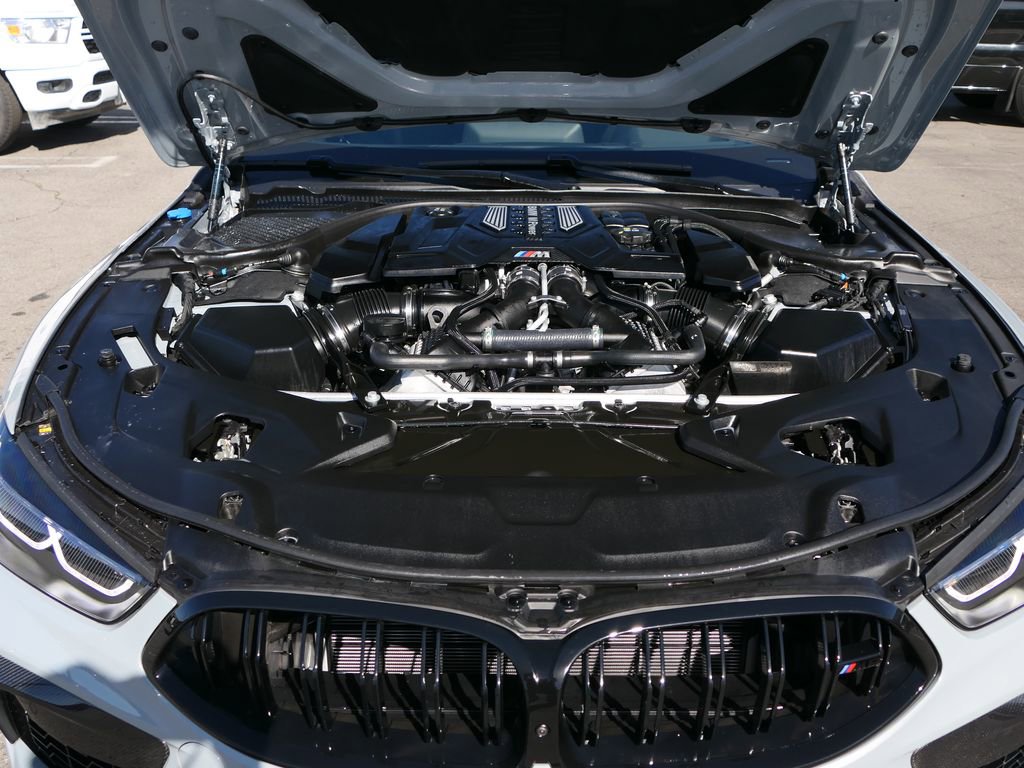 Used 2025 BMW M8 Competition w/ M Carbon Exterior Package image 31