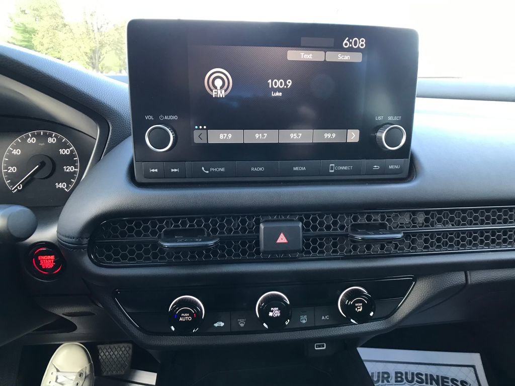 Certified 2023 Honda HR-V LX image 12