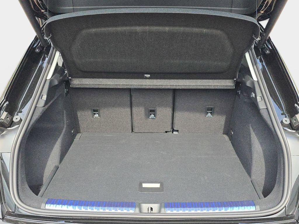 New 2026 Audi Q3 quattro 2.0T AWD/4WD image 12