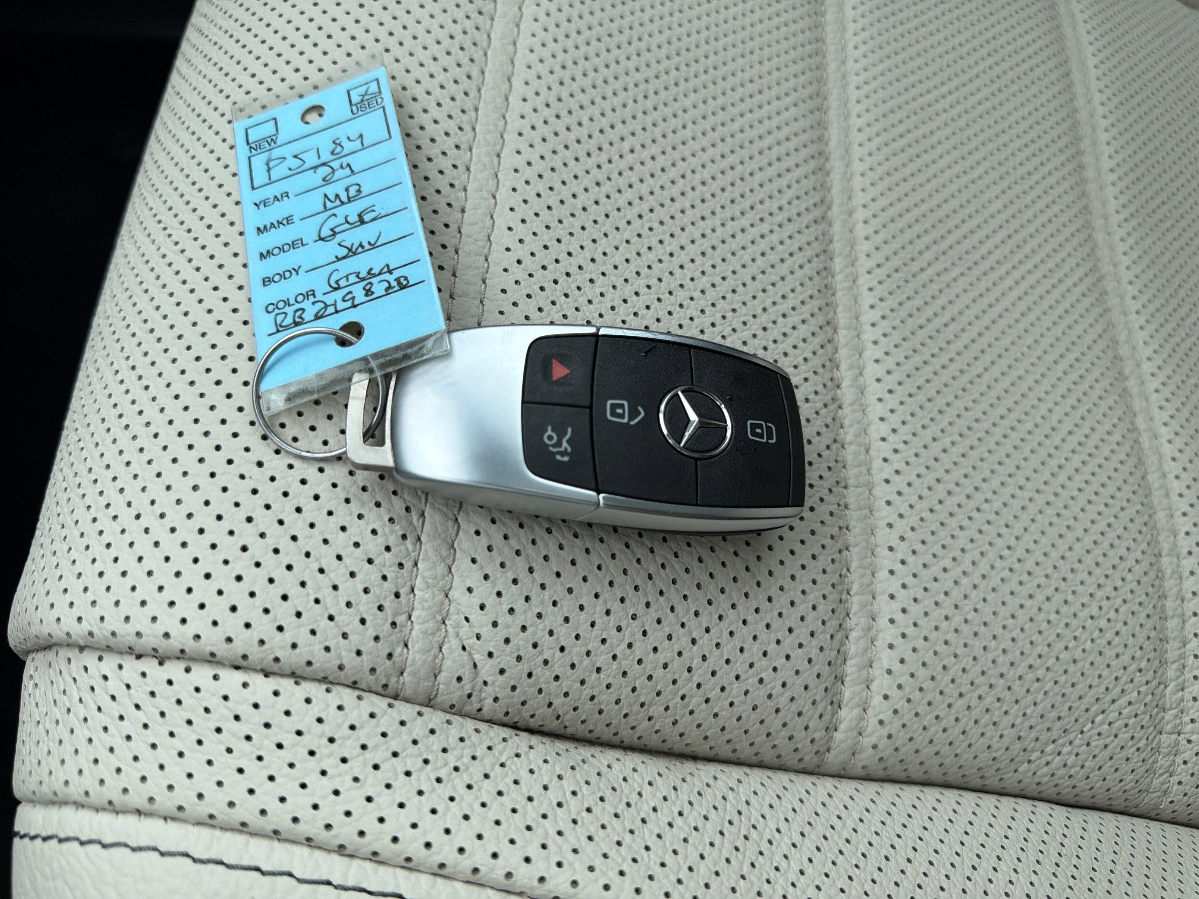 Used 2024 Mercedes-Benz GLE 450 4MATIC image 13
