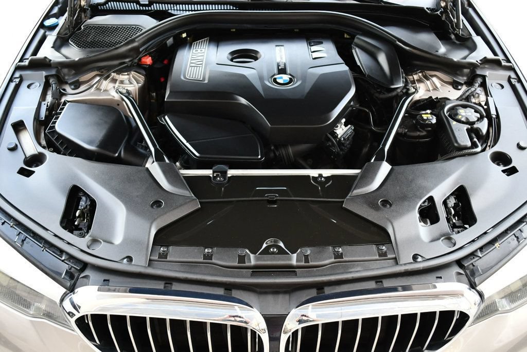 Used 2017 BMW 530i RWD image 60