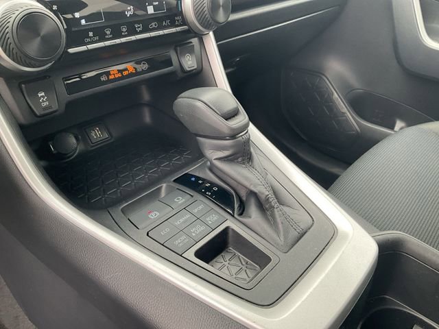 Used 2024 Toyota RAV4 LE image 24