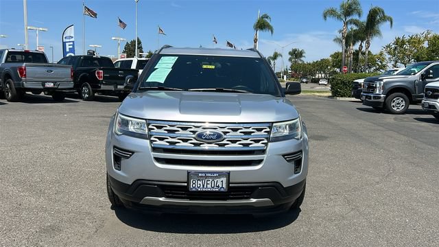 Certified 2018 Ford Explorer XLT FWD image 9