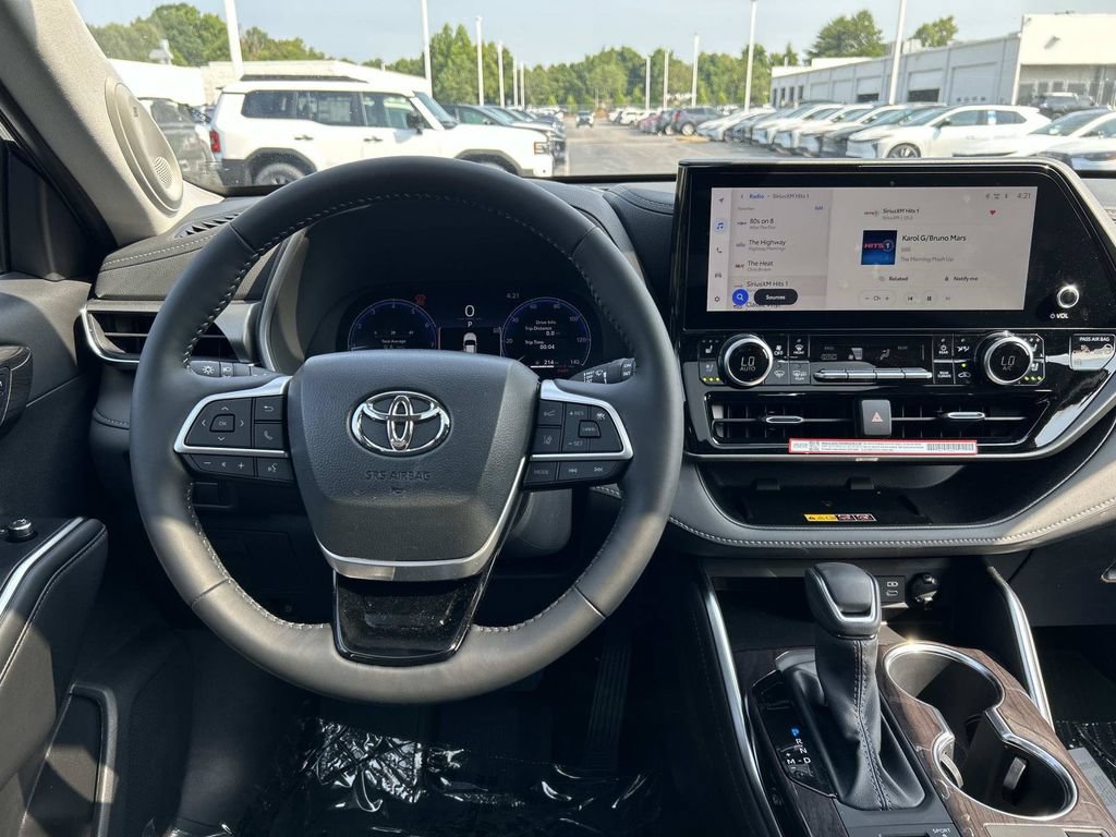 New 2026 Toyota Highlander Limited AWD/4WD image 20