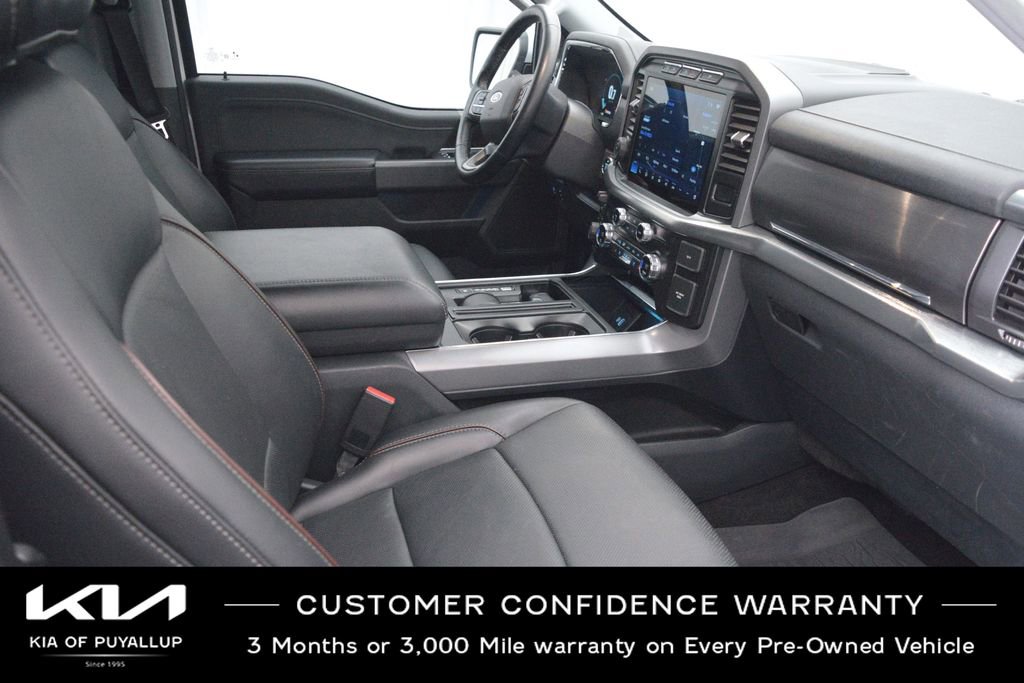 Used 2021 Ford F150 Lariat w/ Trailer Tow Package image 16