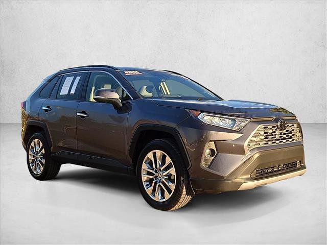 Used 2021 Toyota RAV4 Limited FWD image 3