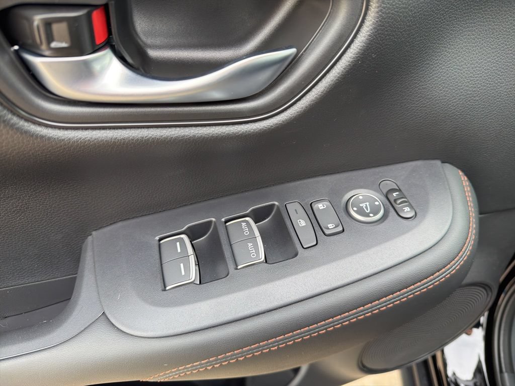 New 2026 Honda HR-V Sport image 9