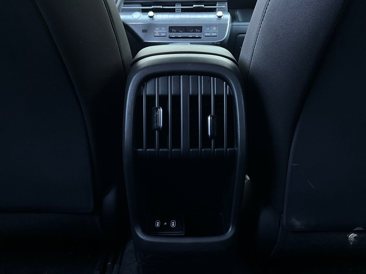 Used 2025 Hyundai Kona SEL image 13