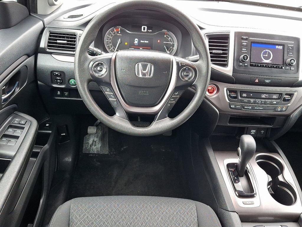 Used 2019 Honda Ridgeline Sport image 2