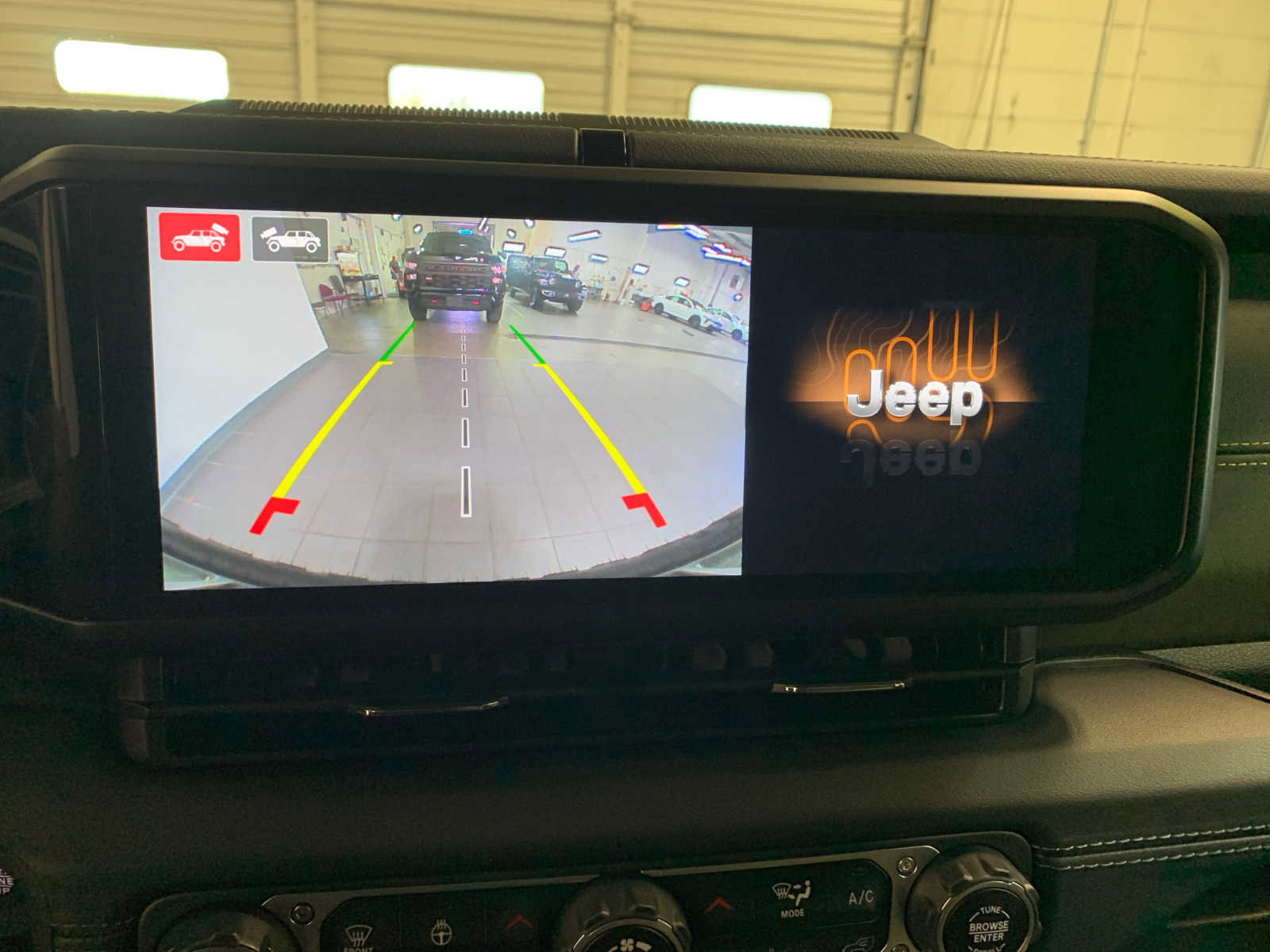 Used 2024 Jeep Wrangler High Altitude image 5