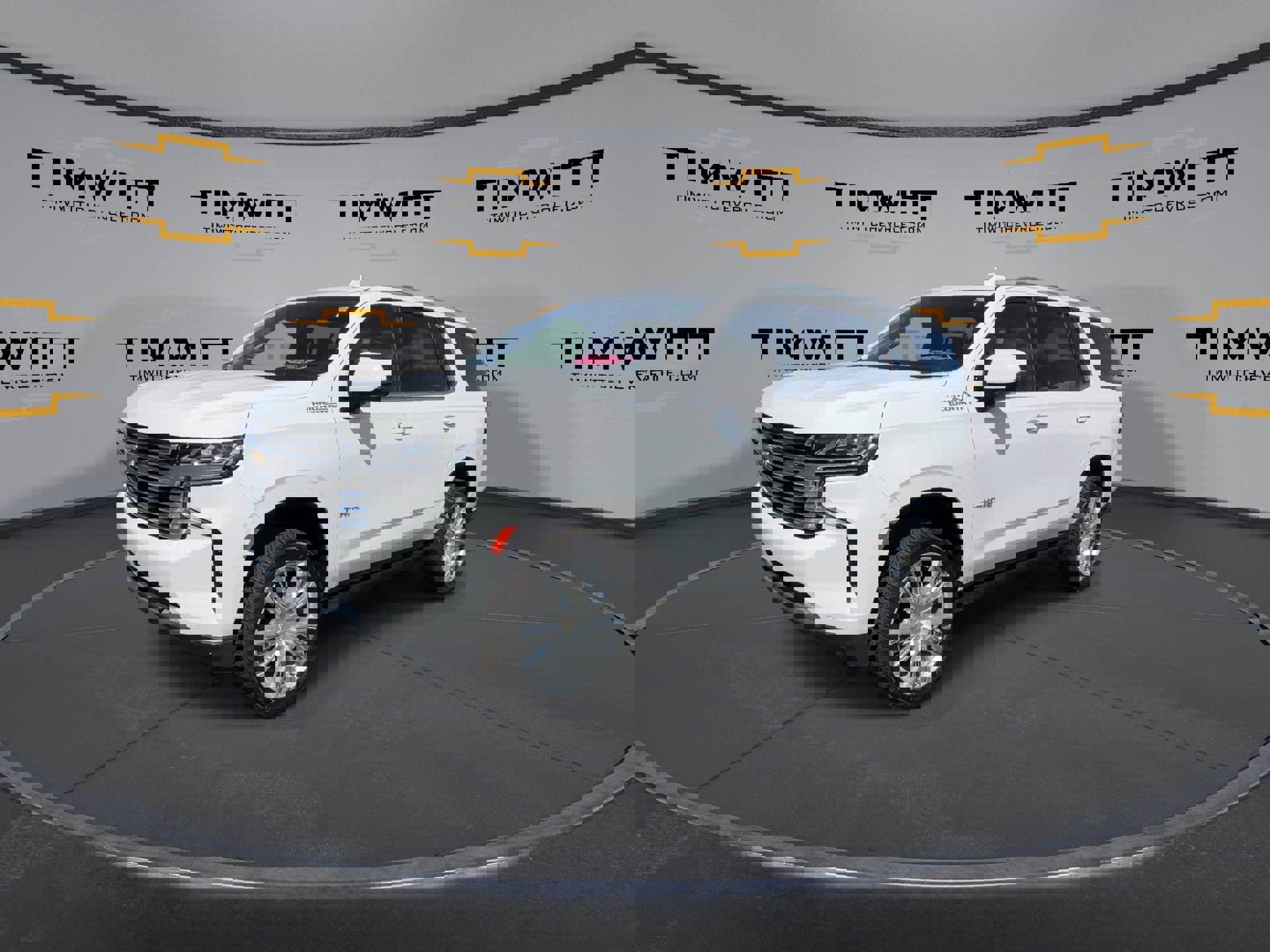 Used 2023 Chevrolet Tahoe High Country image 3