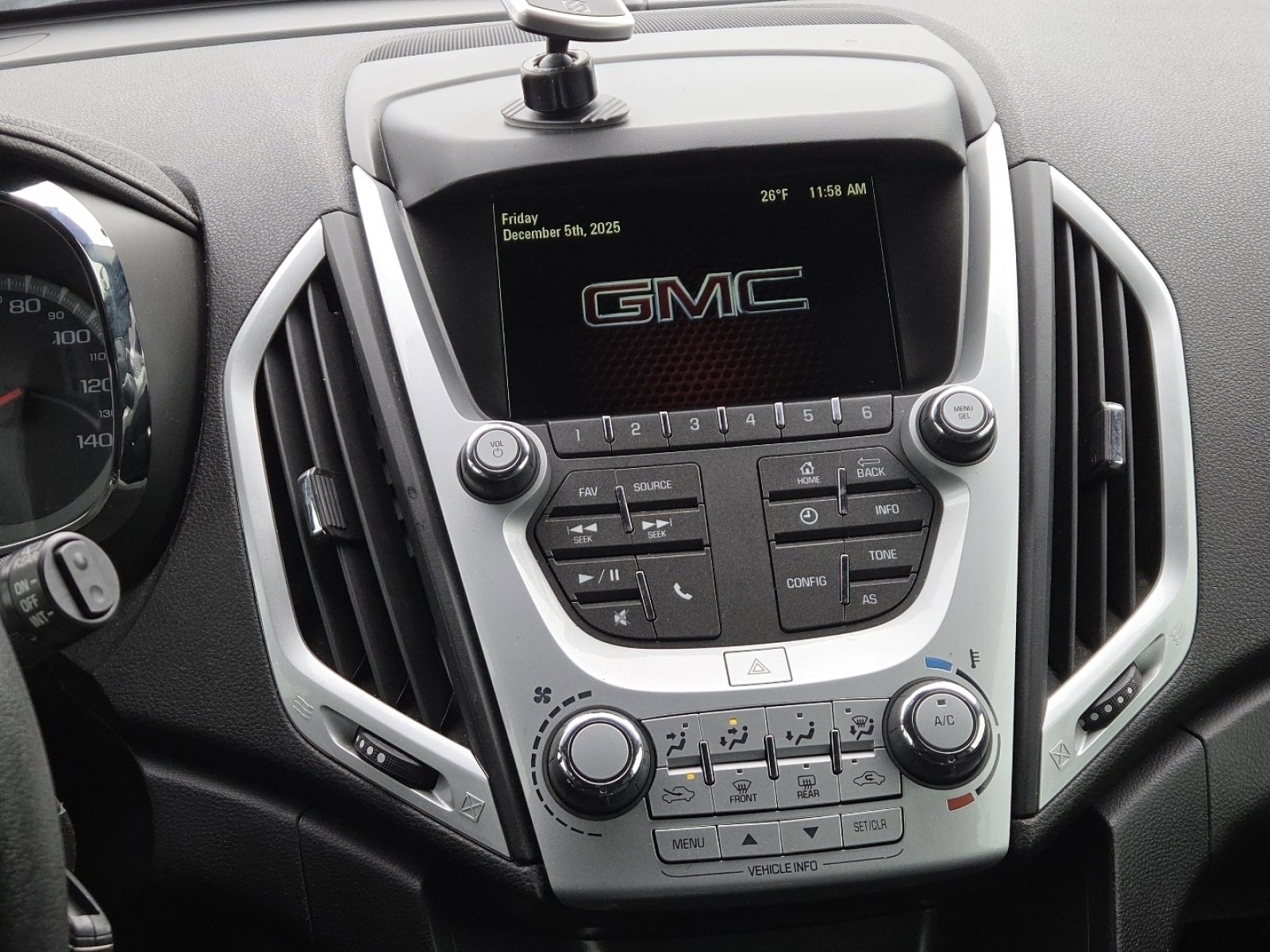 Used 2016 GMC Terrain SLE image 24